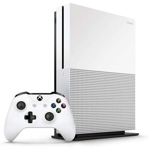 xbox one s with two controllers and dual charging station